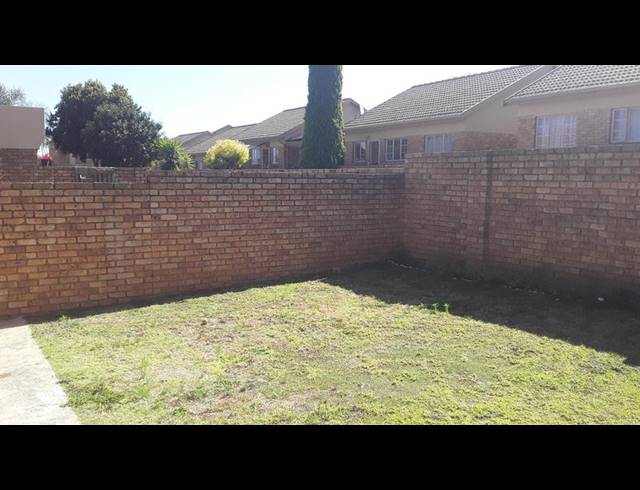 2 BEDROOM PROPERTY TO RENT IN AMBERFIELD CREST ESTATE